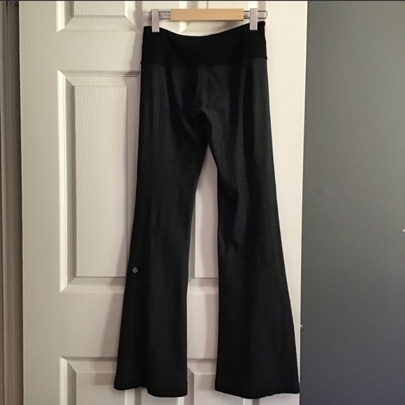 Lululemon reversible groove pant - dark grey - Picture 5 of 8